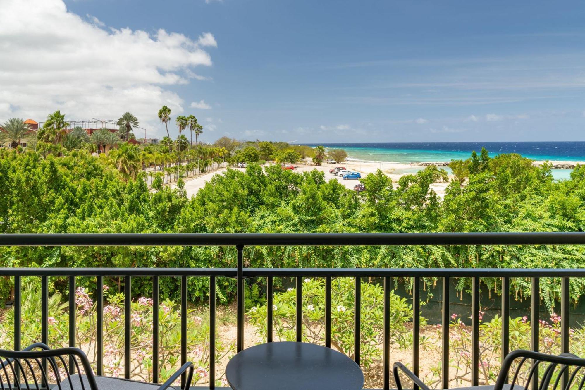 Curacao Marriott Beach Resort Вилемстад Екстериор снимка